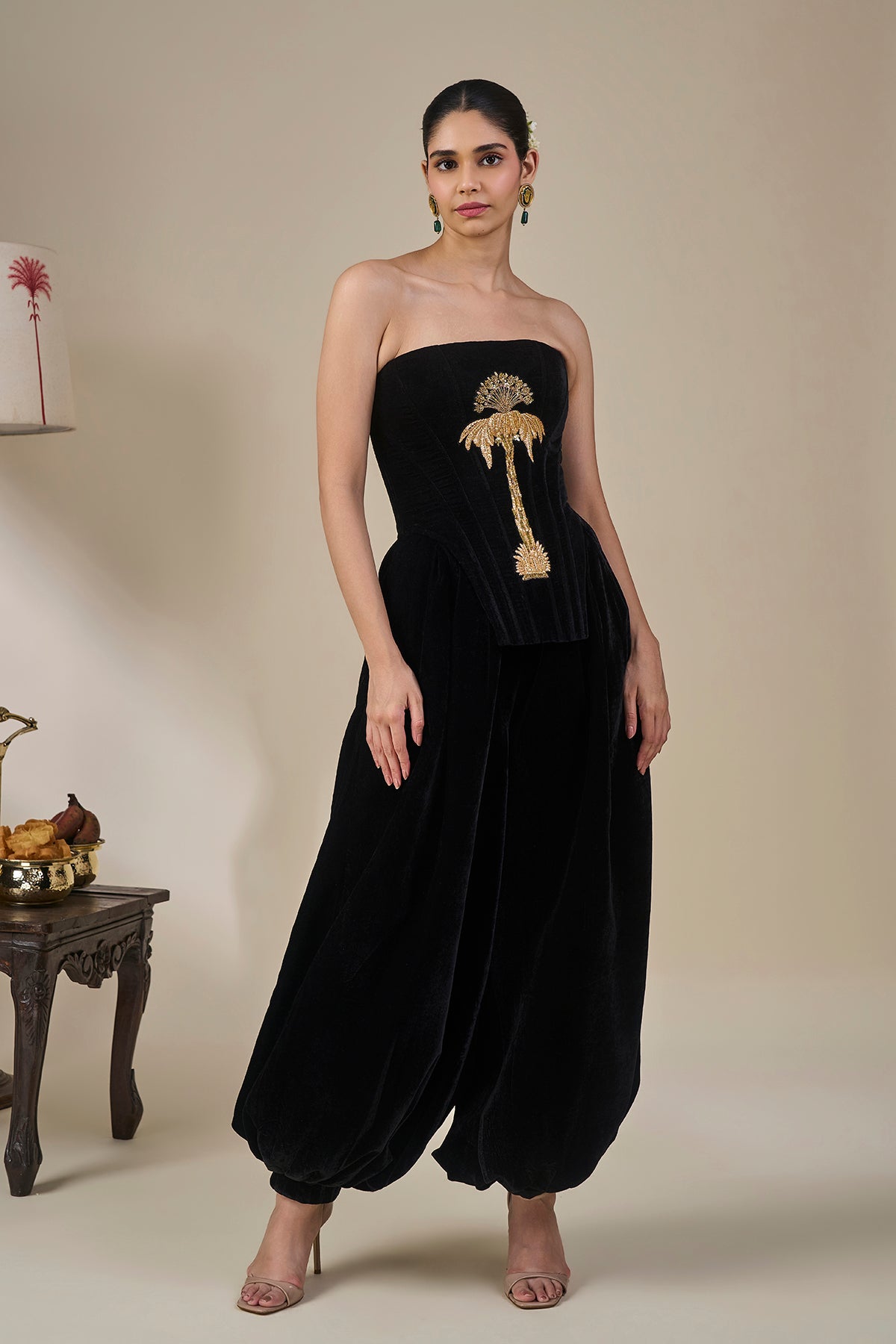 Black Blooming Sun Corset Set