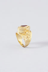 Garnet Poison ring