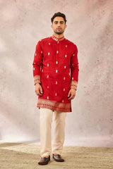 RED HAAATH PHOOL KURTA