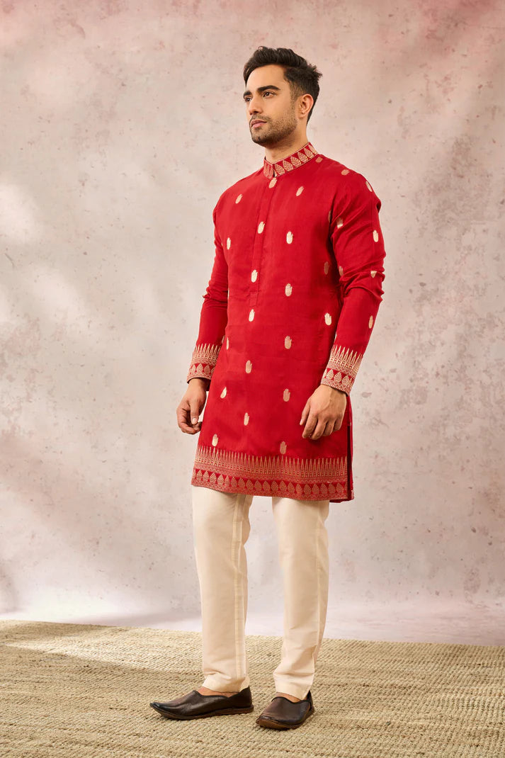 RED HAAATH PHOOL KURTA
