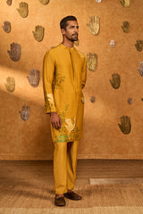 OCHRE BAMBOO GROVE KURTA SET