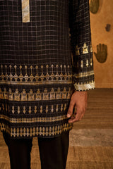 BLACK MIDAS TOUCH KURTA SET