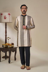 Palm Pillar Black & White Kurta Set