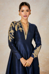 THE NEELTARA GOWN