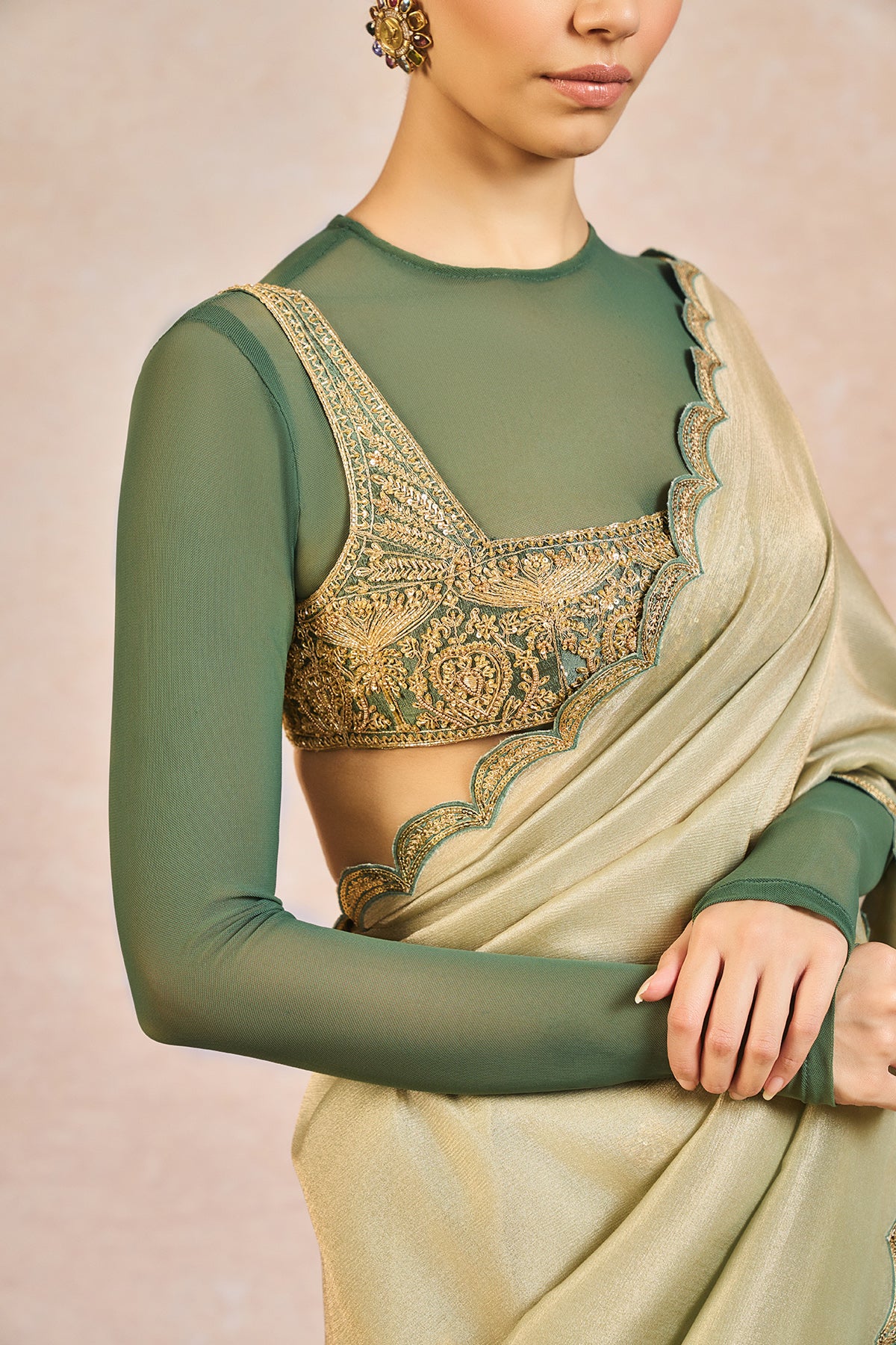 IKRAR HUA SAREE