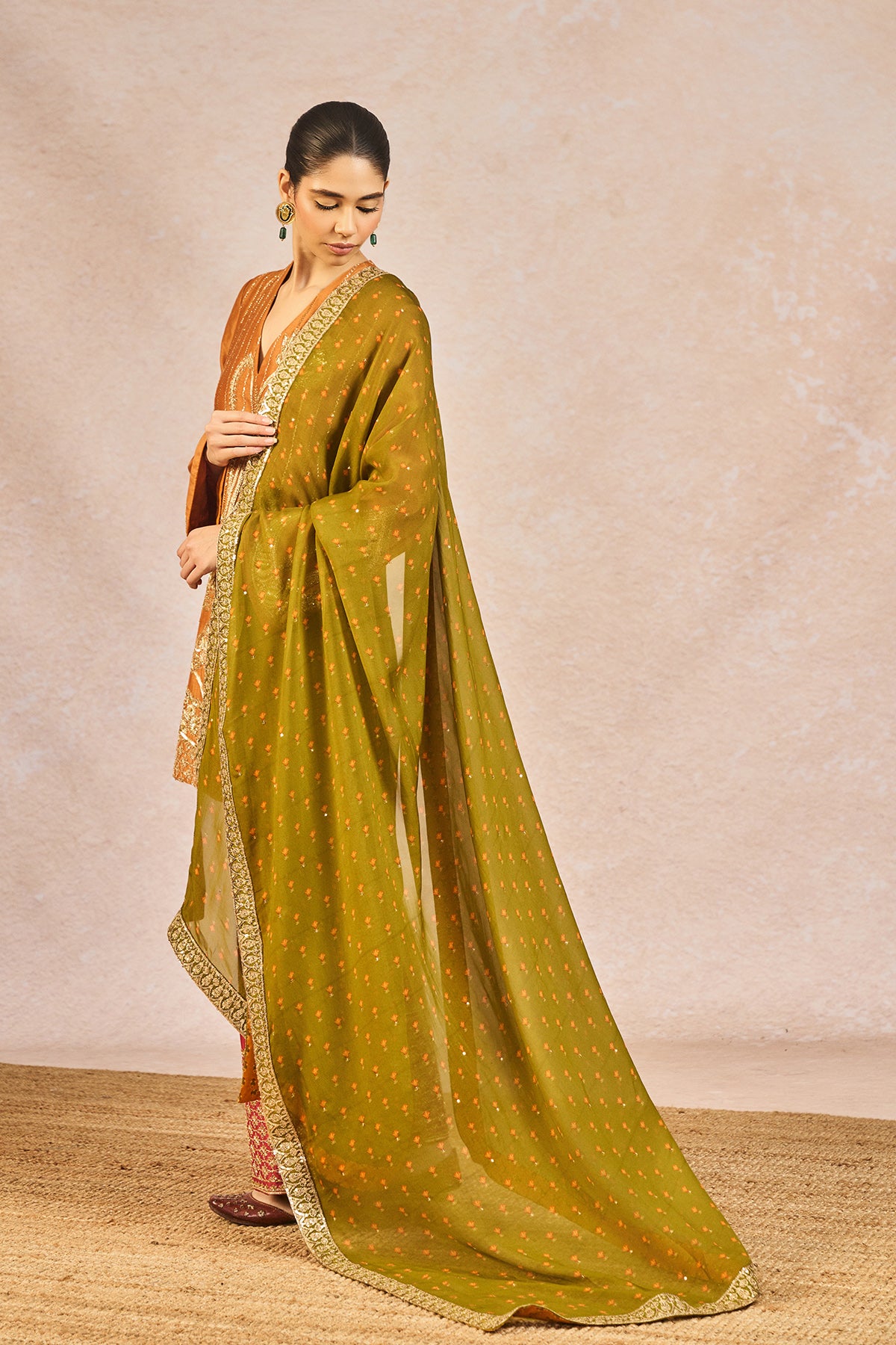 ‘GARAM MASALA’ SKD SET