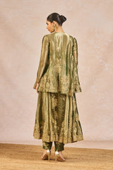 ‘KHWABON KI SHEHZADI’ SKD SET