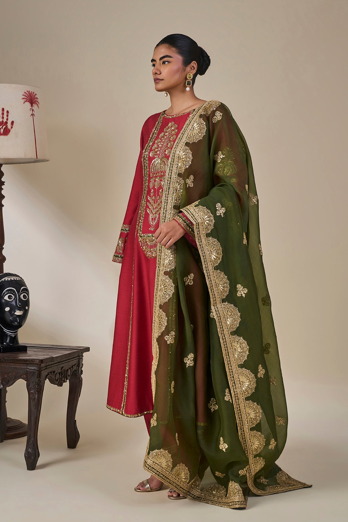 Ishq Ilaichi' Kurta Set
