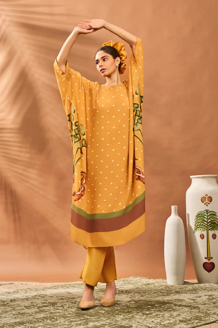 YELLOW SPADES BLOSSOM KURTA SET