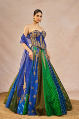 ‘Rango Sa Jaha’ LEHENGA