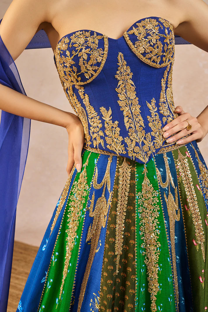 ‘Rango Sa Jaha’ LEHENGA