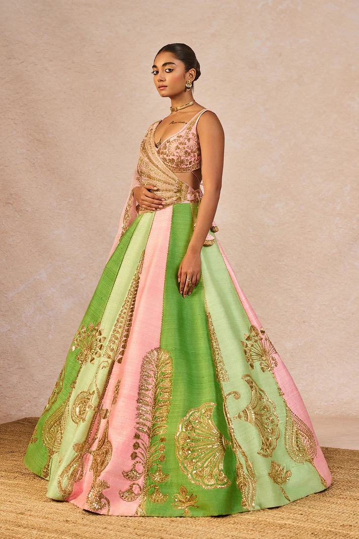 ‘GULPOSH’ LEHENGA 1