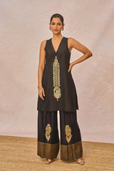 The 'Aankho ka Paigam' Blazer Set