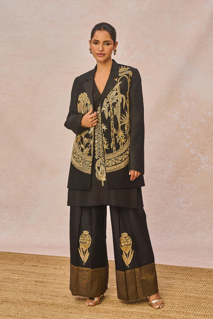 The 'Aankho ka Paigam' Blazer Set