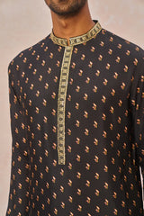 ‘PYAAR KE CHARCHE’ BANDI SET