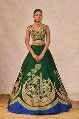 ‘MEHENDI RACHKE’ LEHENGA