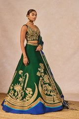 ‘MEHENDI RACHKE’ LEHENGA