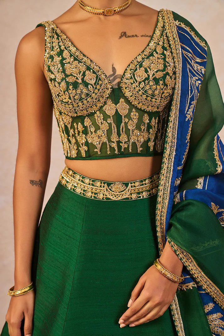‘MEHENDI RACHKE’ LEHENGA