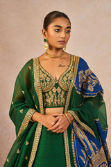 ‘MEHENDI RACHKE’ LEHENGA