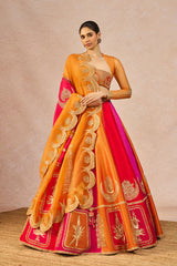 ‘PATAKHA’ LEHENGA