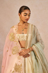 ‘MAHEK TI HUI CHANDNI’ LEHENGA 1