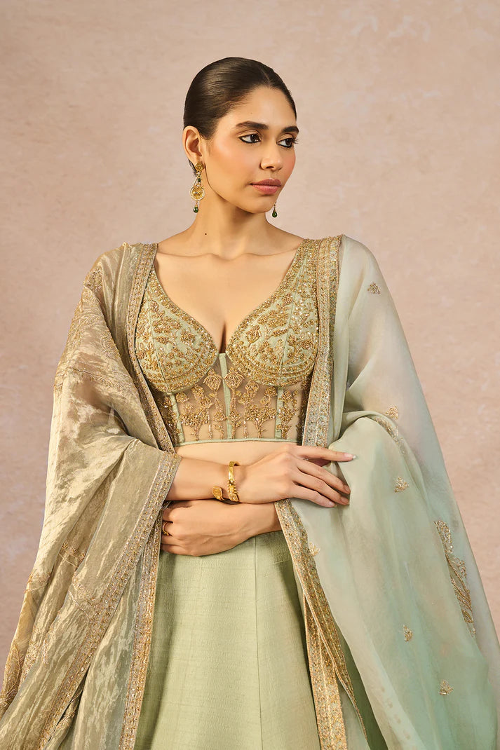 THE ‘IKRAR HUA’ LEHENGA  2