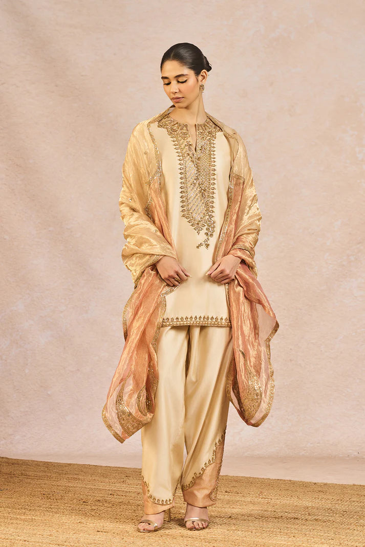 NOOR BAN GYE' SKD SET