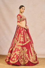 ‘MEHAKASA PAIGAAM’ LEHENGA