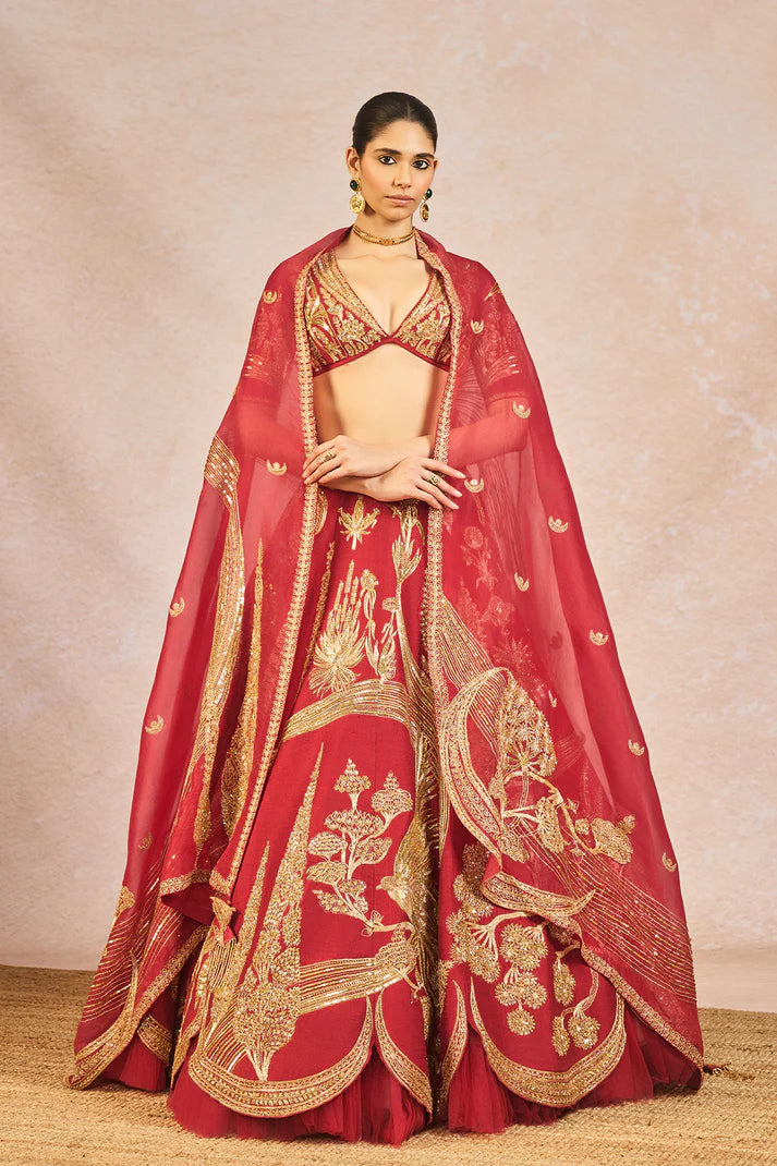 ‘MEHAKASA PAIGAAM’ LEHENGA