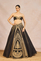 ‘AANKHON KA PAIGAM’ LEHENGA