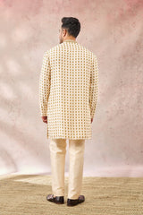 THE KALAKAND KURTA
