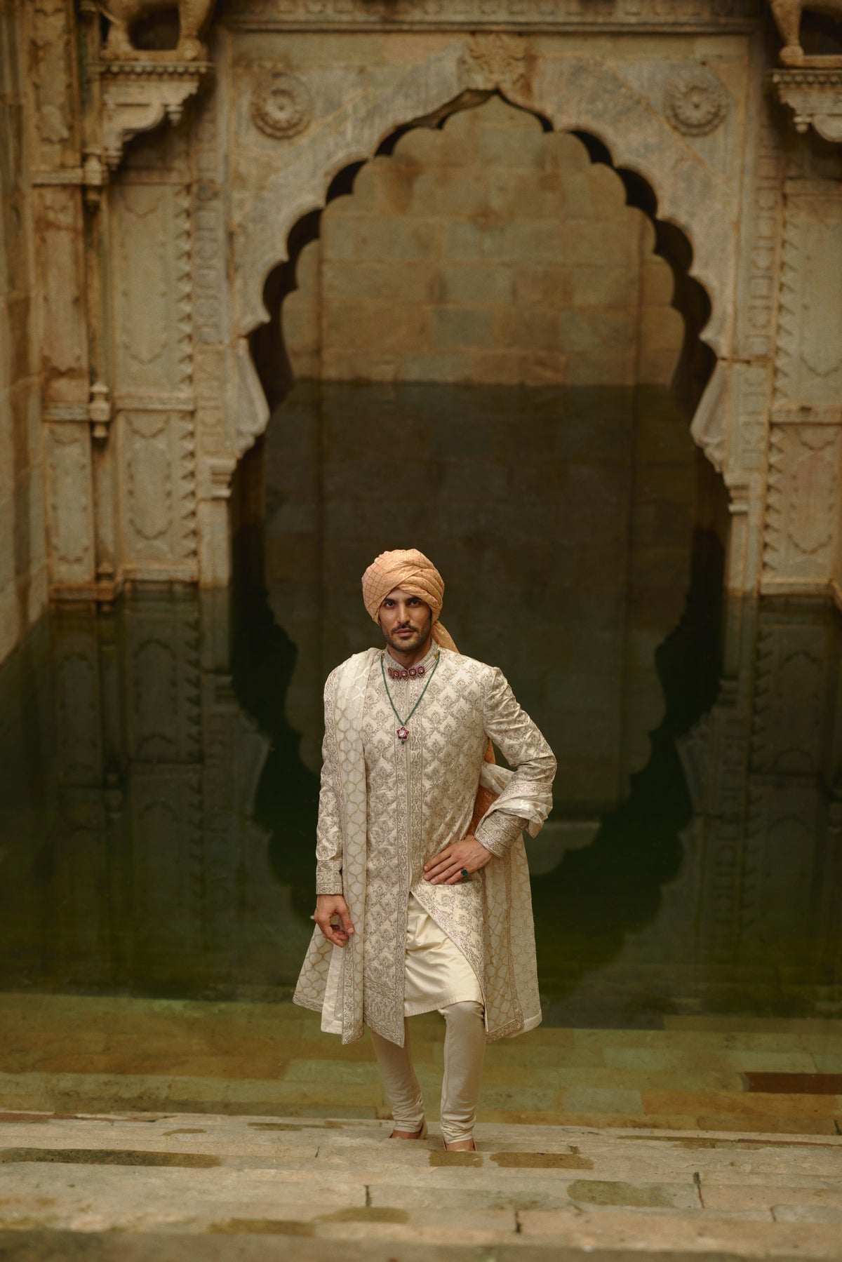IVORY TAFFETA SILK DABKA JAAL SHERWANI SET