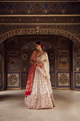 Ivory Aarzoo Lehenga