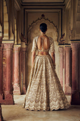 Gold Noori Lehenga