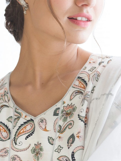 Noor Kurta Set
