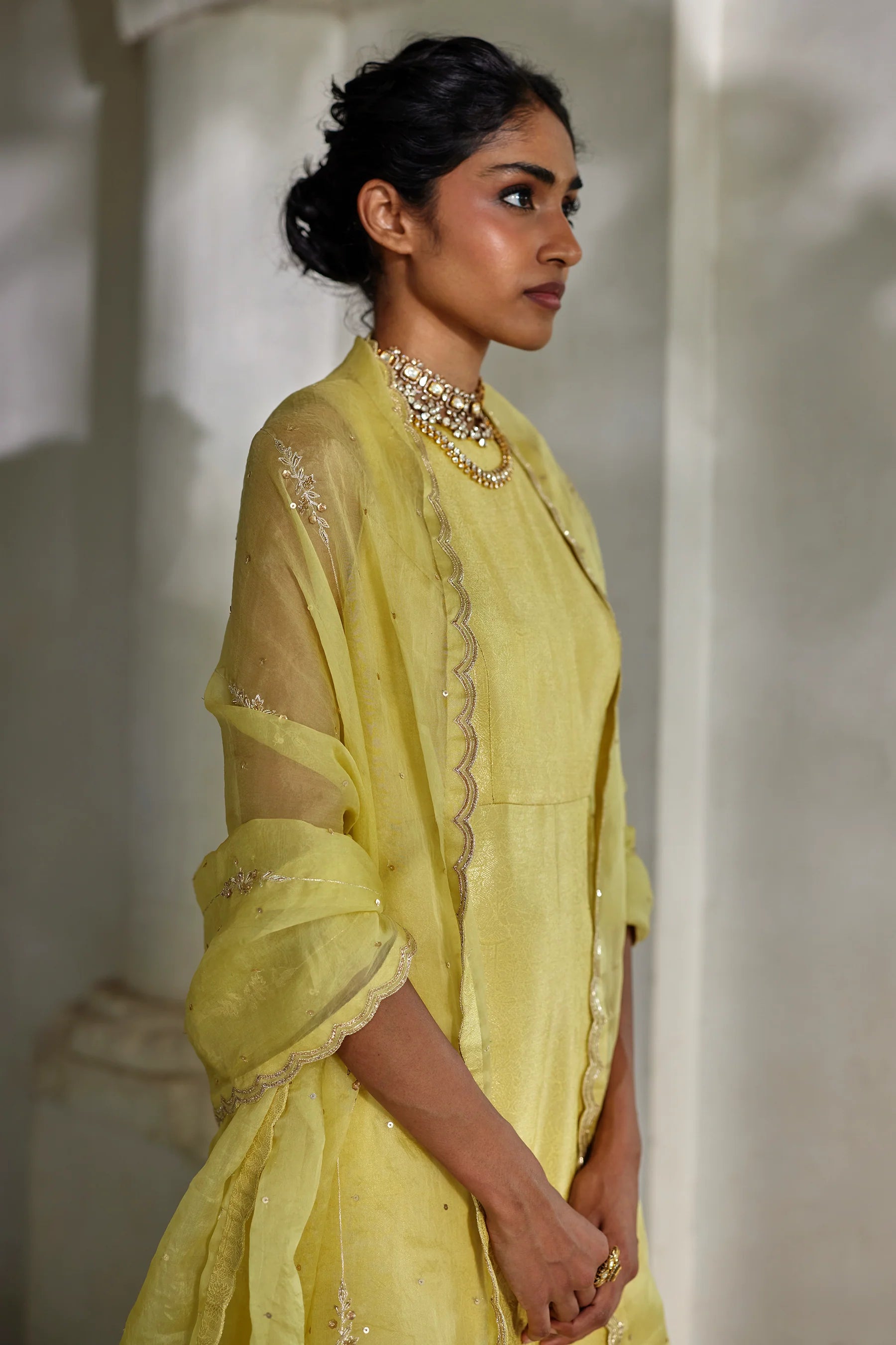 AURI KURTA SET