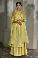 AURI KURTA SET