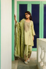 KHIZAAN KURTA SET