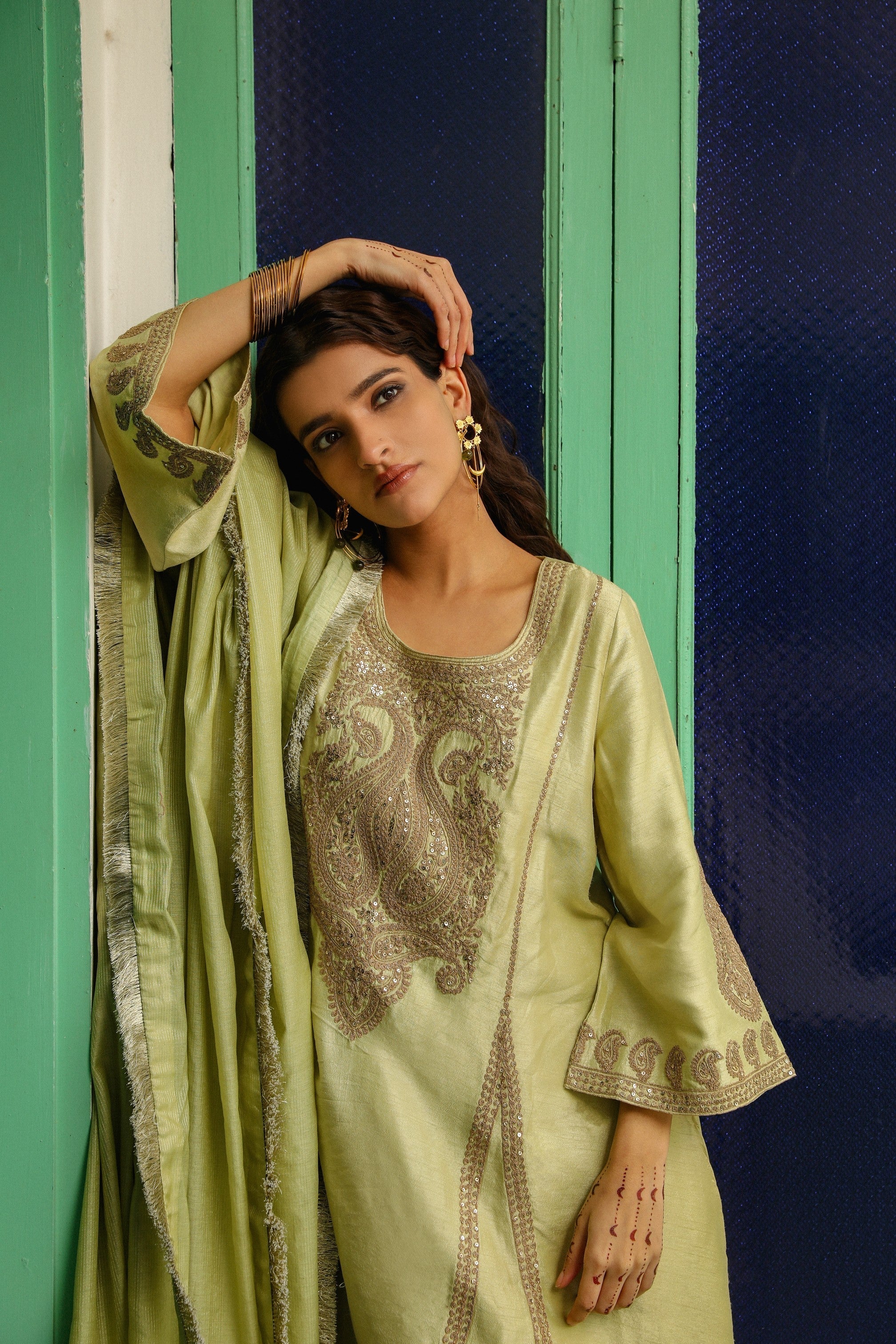 KHIZAAN KURTA SET