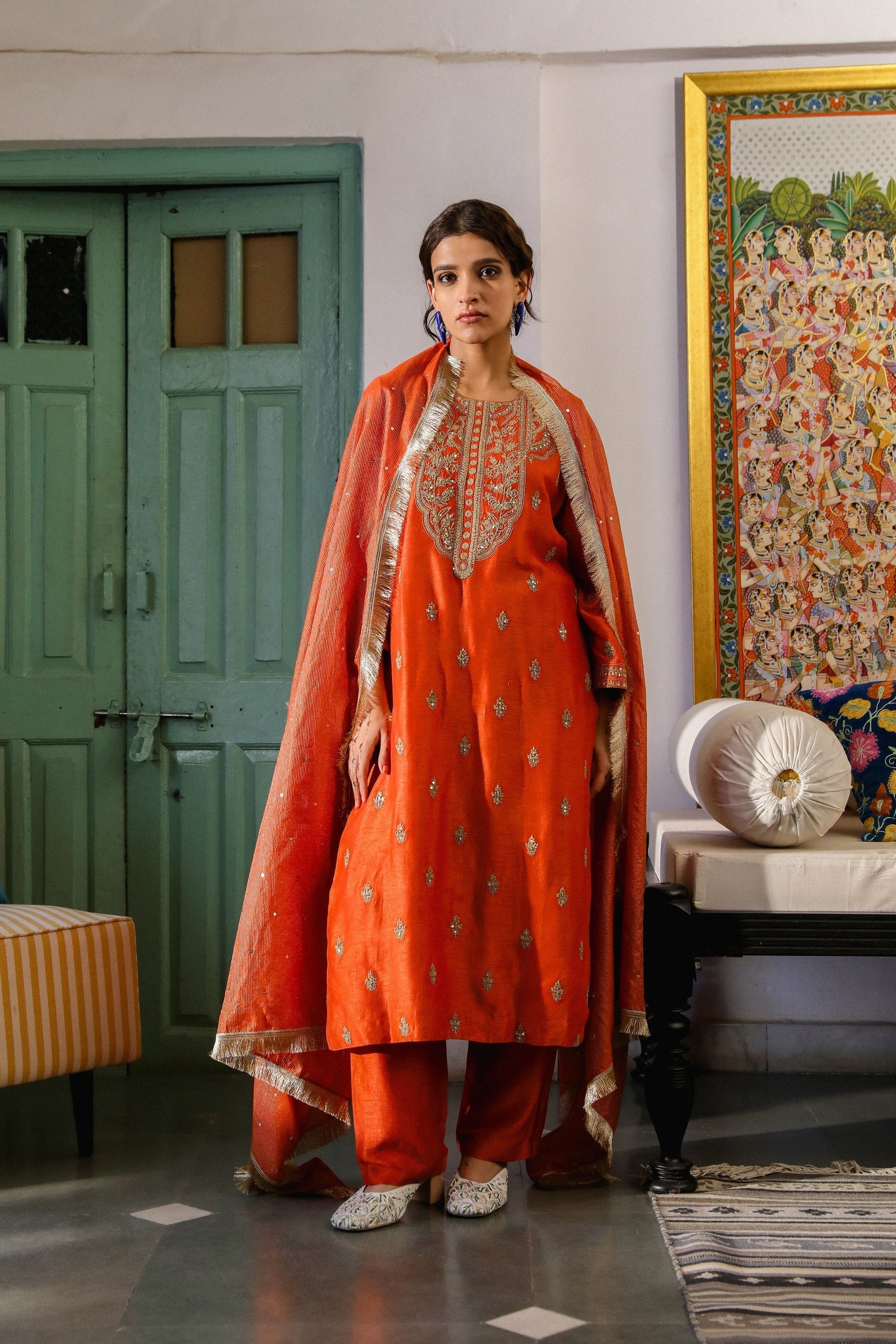 MUKTALIF KURTA SET