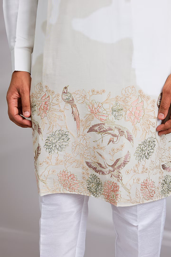 Off White Embroidered Kurta Ser
