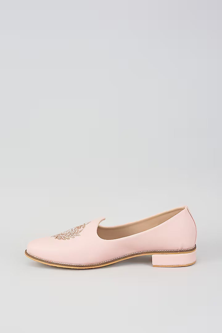Pink Royal Crest Embroidered Juttis