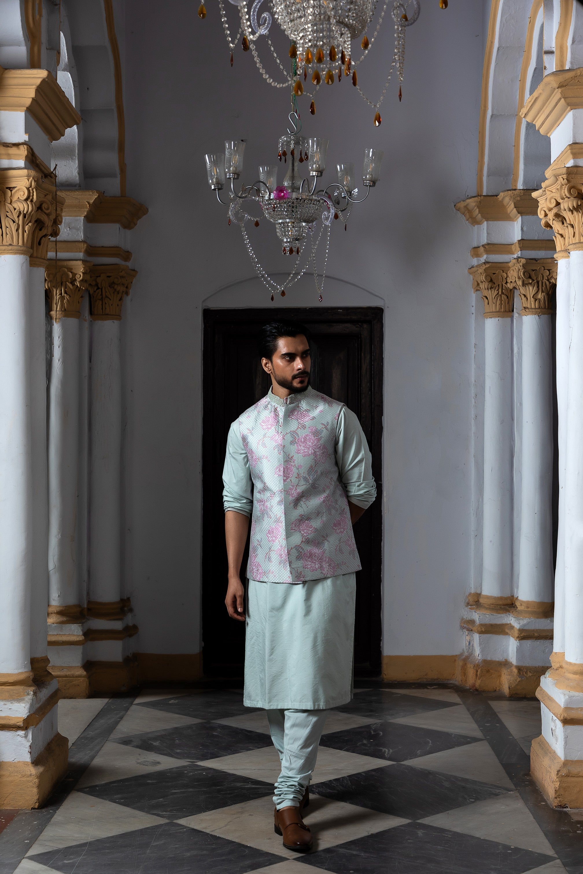 Regal Essence Kurta Set