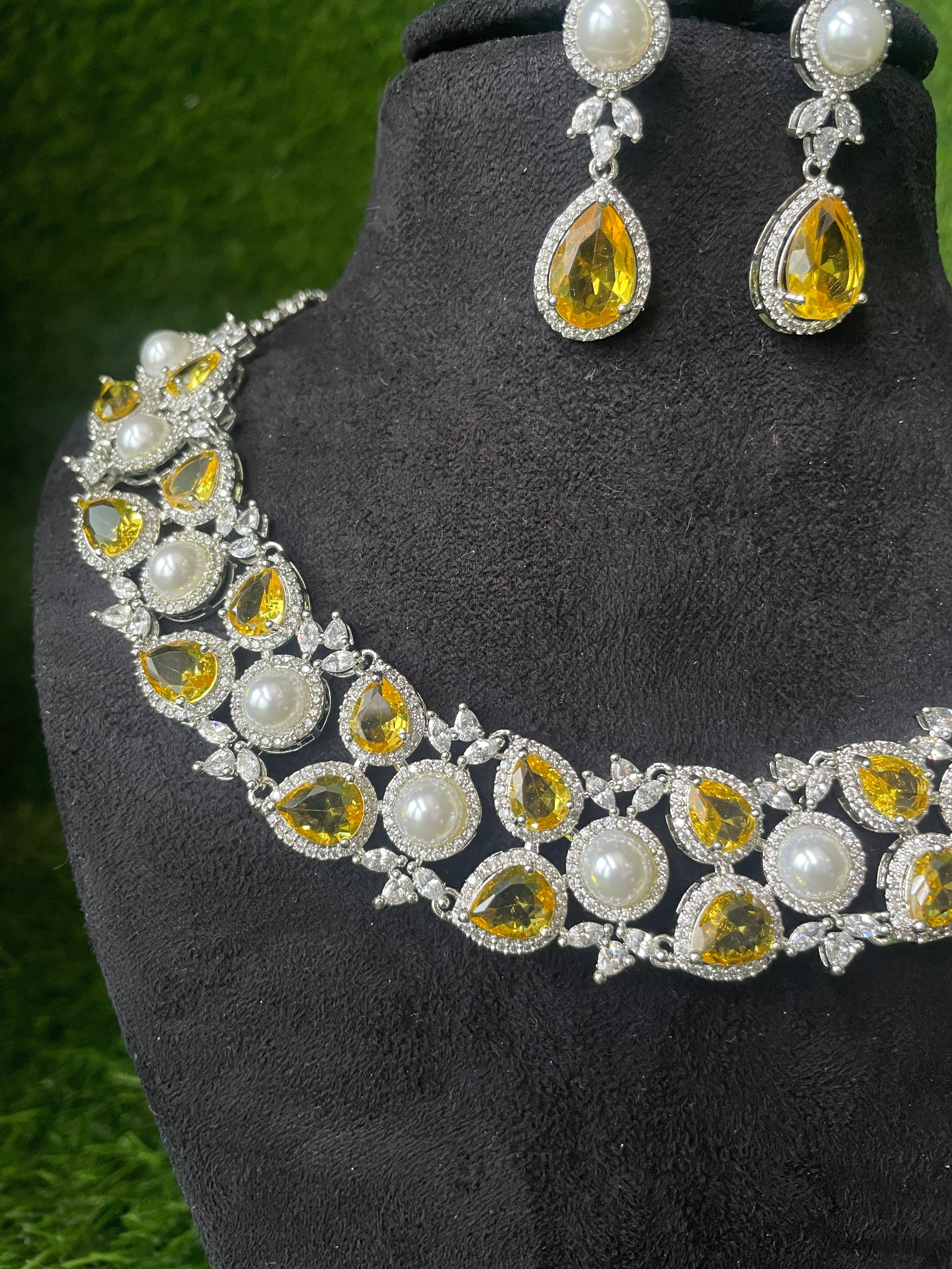 NECKLACE SET