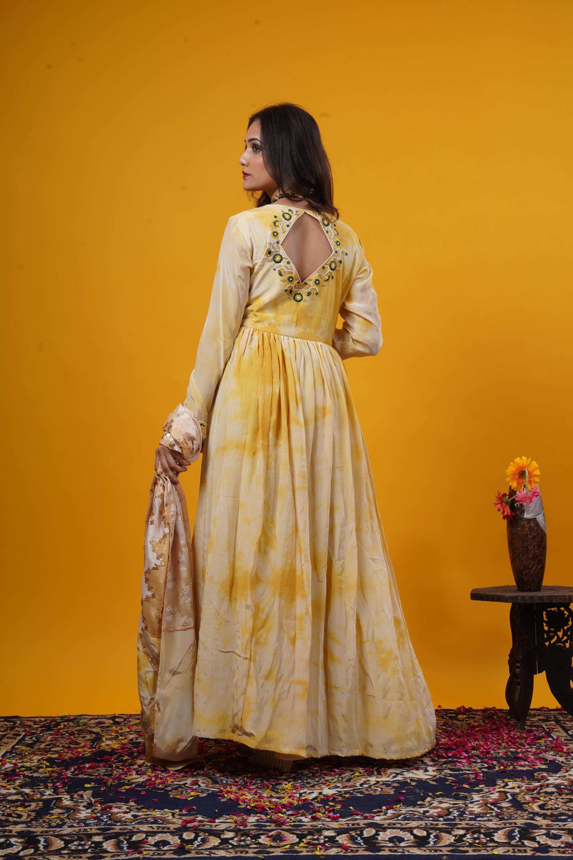 GOWN