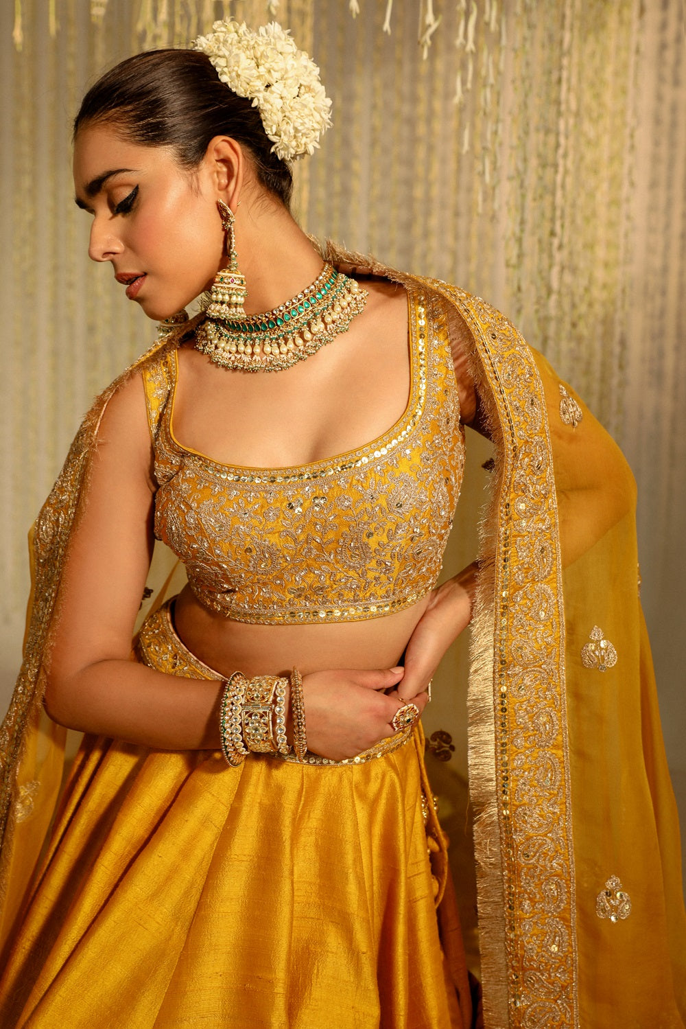 AMNA