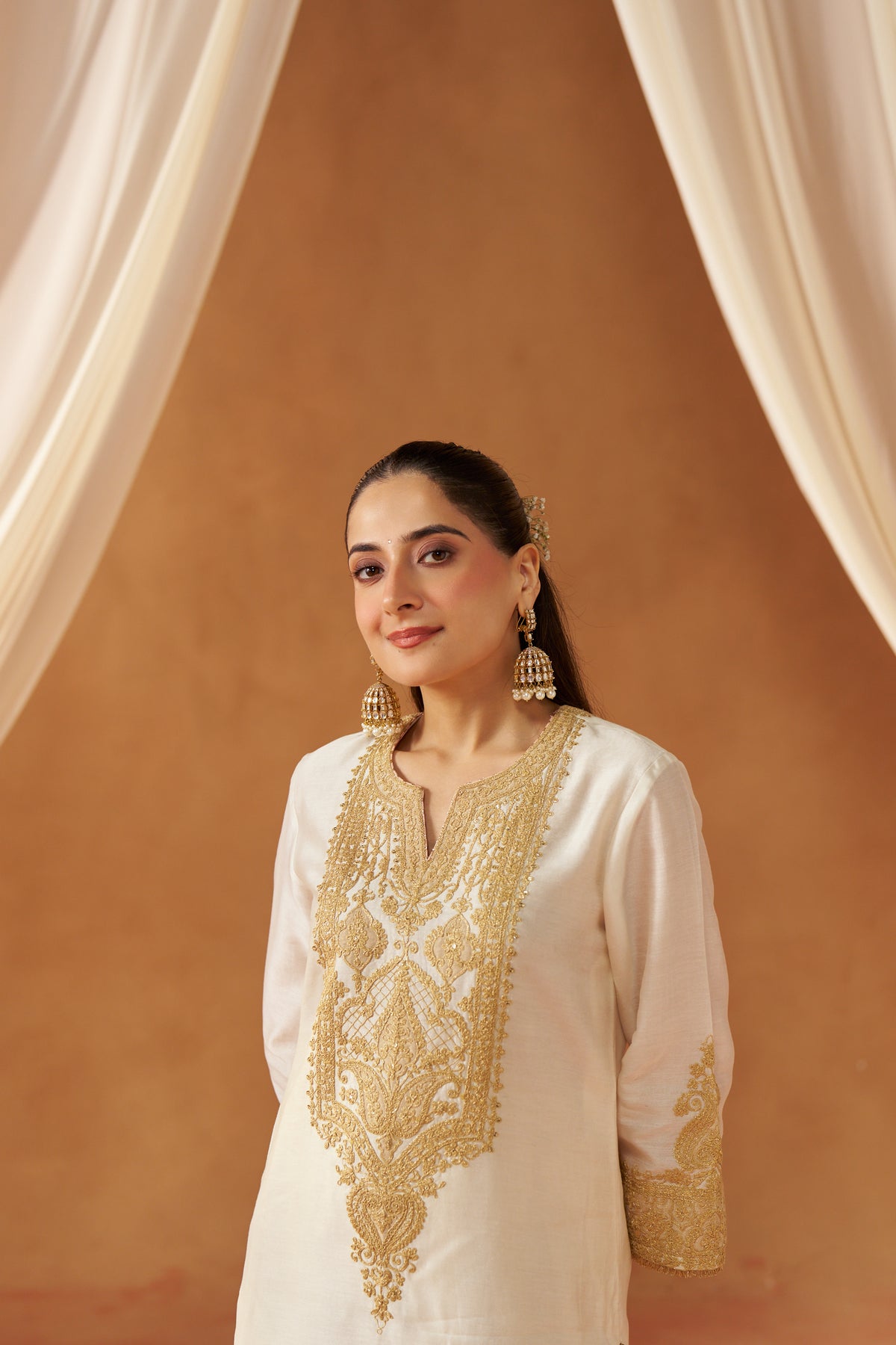 Adeela Daisy Ivory Kurta with Salwar and Dupatta