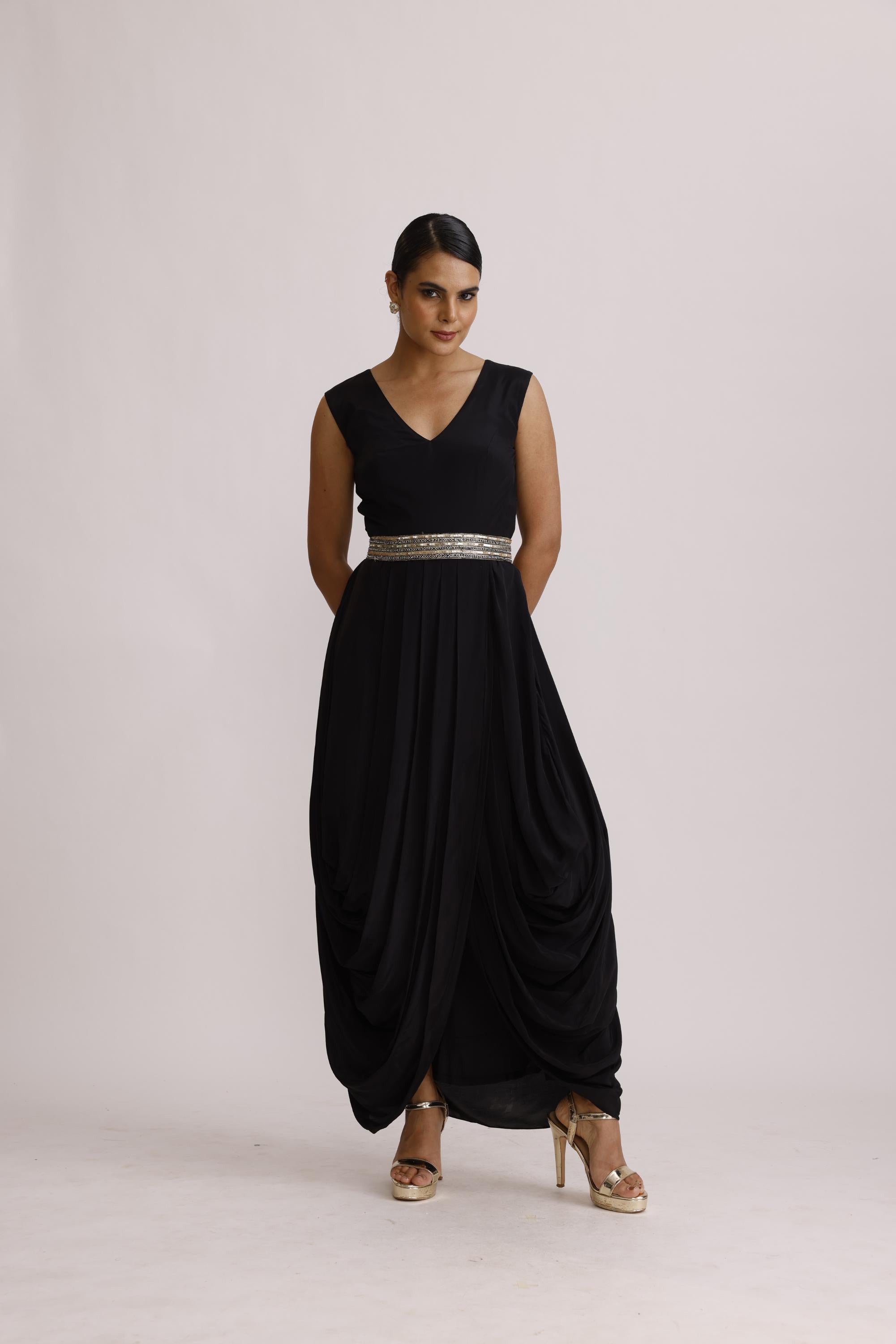 BLACK DRAPE TUNIC WITH BELT AND JACKET