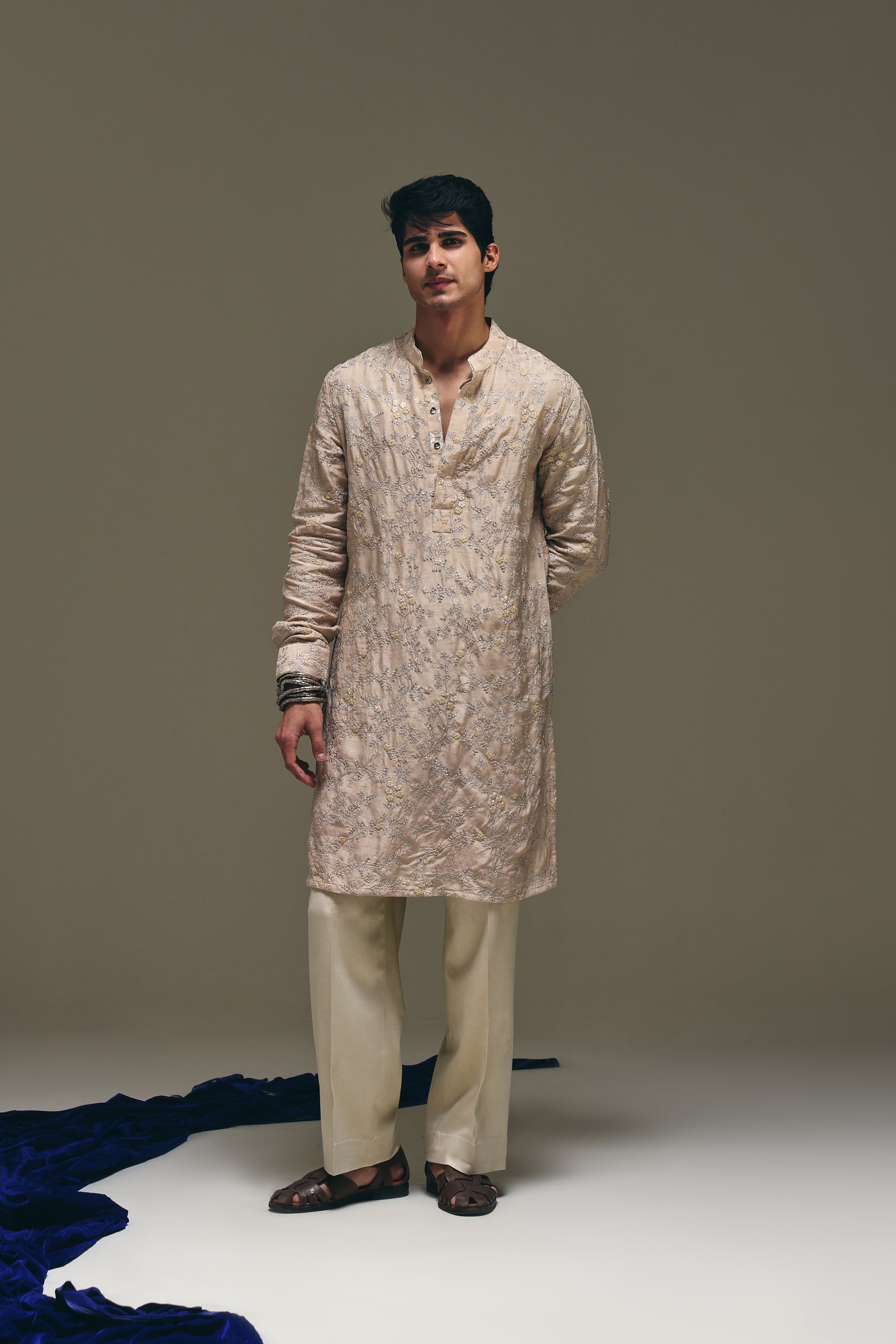 Camellia Light Kurta Set