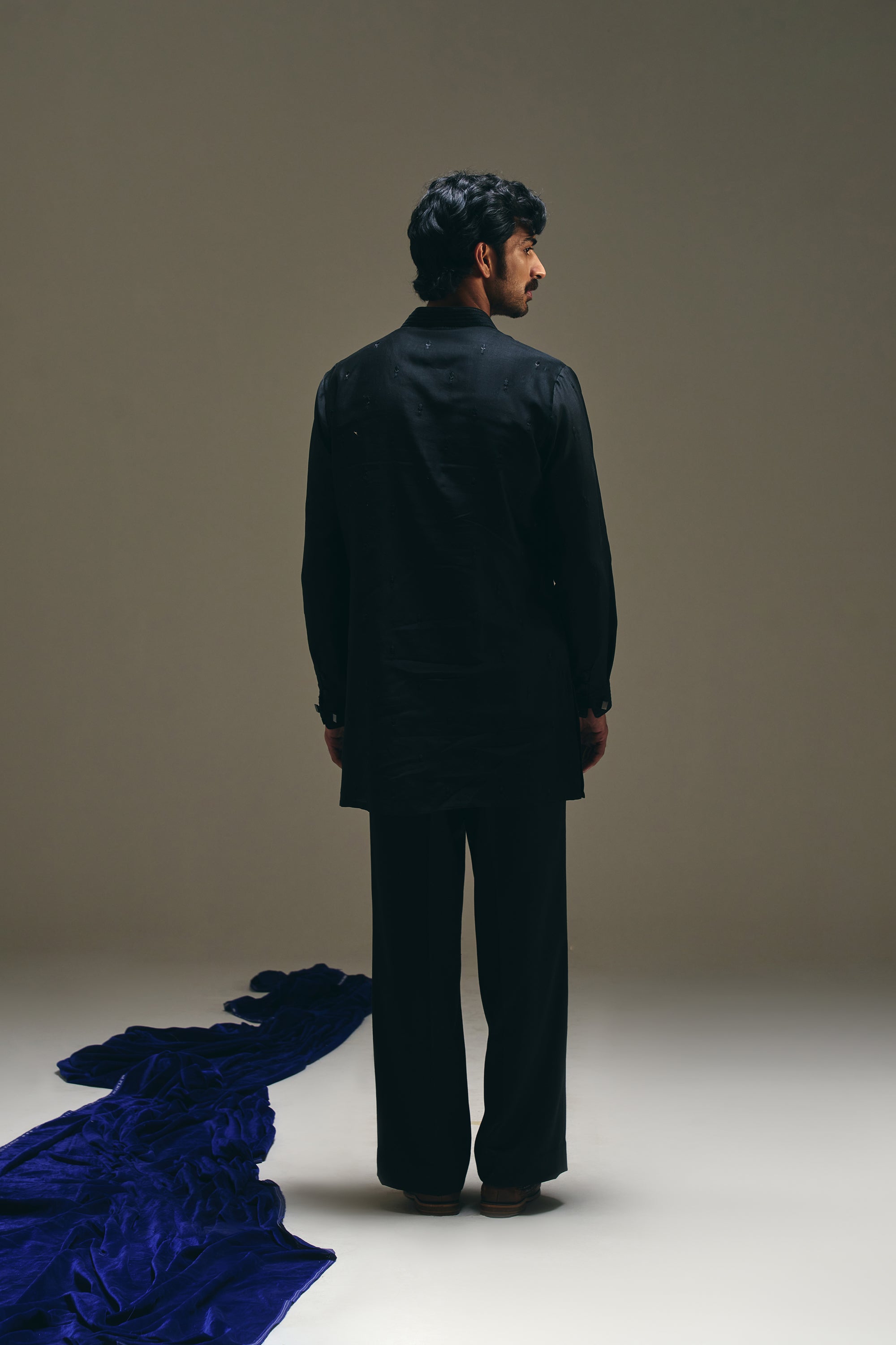 Jharokha Front Loop Button Kurta Set